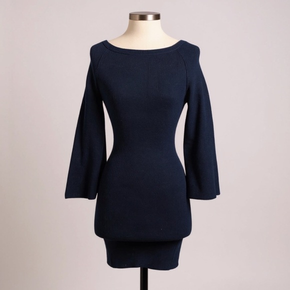 Joa Long Sleeve Bell Sleeve Dress l SIZE XS - Picture 3 of 4